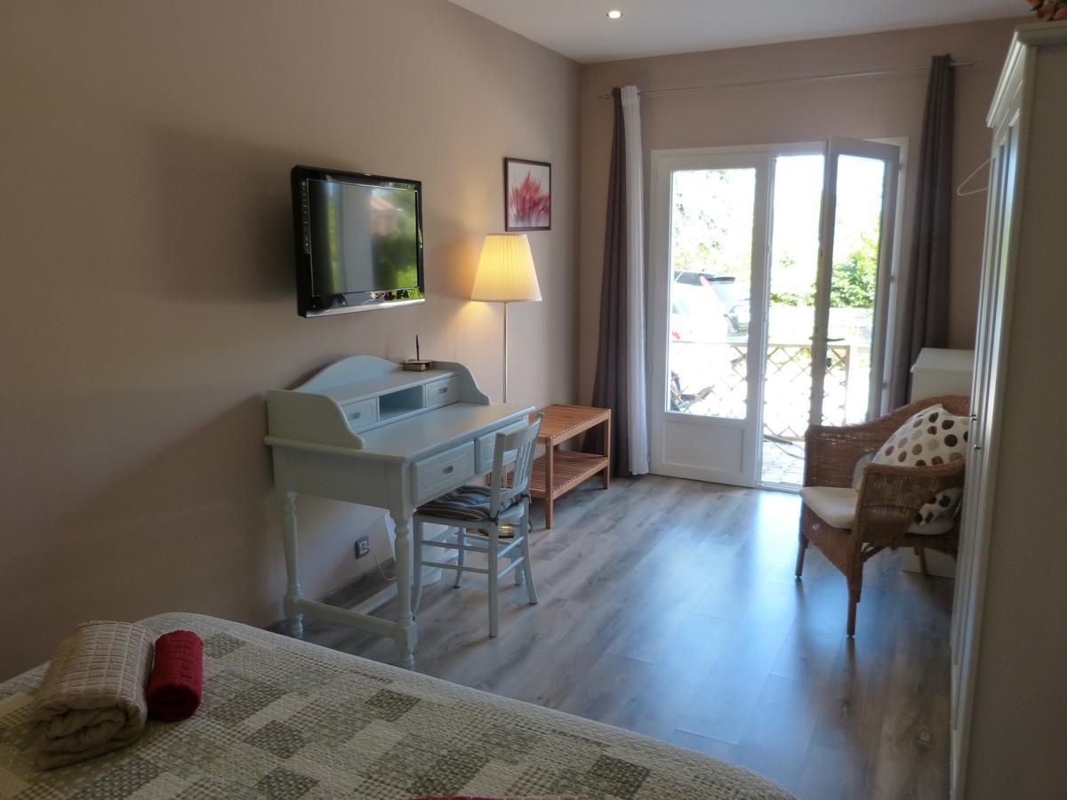 Villa Les Tourterelles à Saint Aygulf Chambre photo